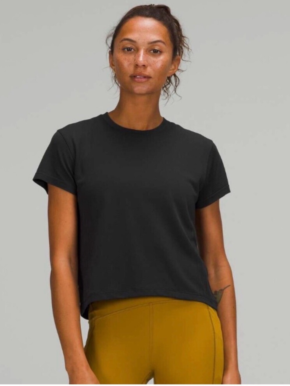 lululemon athletica Train To Be Short Sleeve Cropped Tee in Black